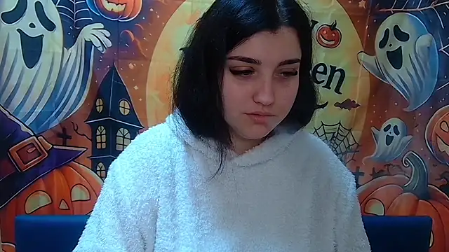 Snapshot of ScarletCargo chatting on 11-02-25, 06:05 ScarletCargo online show from 11-02-25, 06:05