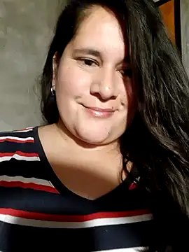 Clara Arg online show from 01-10-26, 01:51