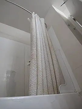 Snapshot of Fuckboyguyman chatting on 11-05-25, 05:46 Fuckboyguyman online show from 11-05-25, 05:46