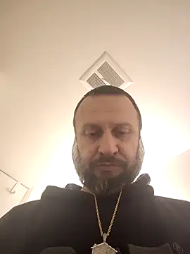 Snapshot of Fuckboyguyman chatting on 11-27-25, 04:09 Fuckboyguyman online show from 11-27-25, 04:09