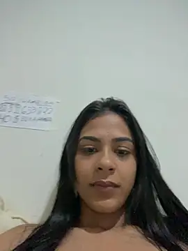 barbiie1818 online show from 06-16-26, 04:59