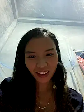 Snapshot of Yunzang chatting on 11-07-25, 12:21 Yunzang online show from 11-07-25, 12:21