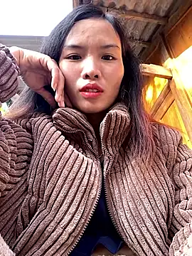 Yunzang online show from 12-22-25, 01:02