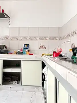 Snapshot of ErosyVenus69 chatting on 11-19-25, 06:08 ErosyVenus69 online show from 11-19-25, 06:08