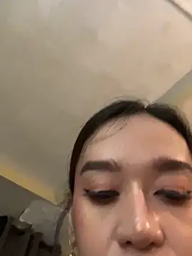 Snapshot of Wildasian69couplexxx chatting on 12-02-25, 05:02 Wildasian69couplexxx online show from 12-02-25, 05:02