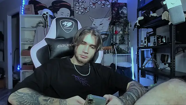 Snapshot of Go_V_Cs chatting on 10-27-25, 12:53 Go V Cs online show from 10-27-25, 12:53