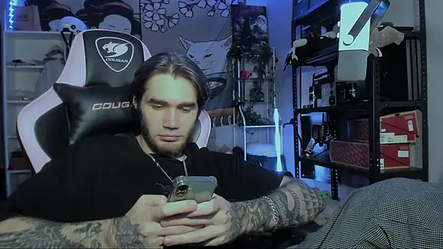 Snapshot of Go_V_Cs chatting on 11-05-25, 12:43 Go V Cs online show from 11-05-25, 12:43