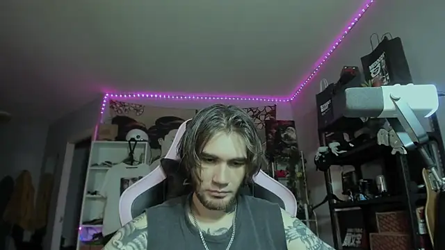 Snapshot of Go_V_Cs chatting on 01-08-26, 03:58 Go V Cs online show from 01-08-26, 03:58