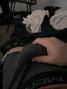 hasanka62 online show from 02-24-26, 04:27