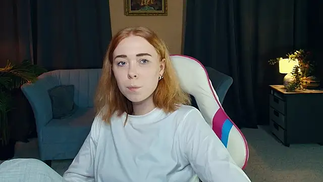 AddieOsler online show from 12-04-25, 09:01