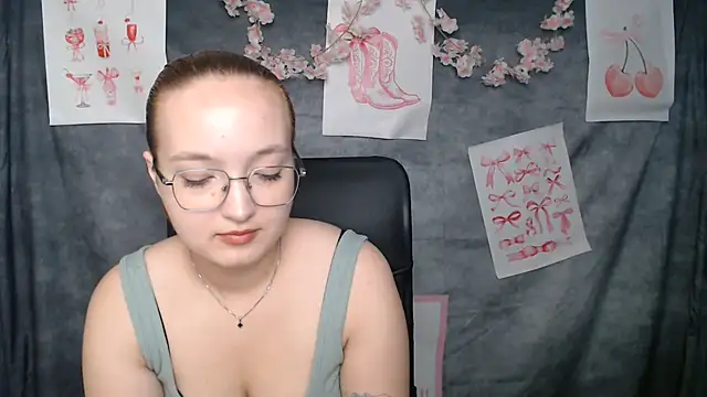 MissAriaa online show from 06-15-26, 05:53