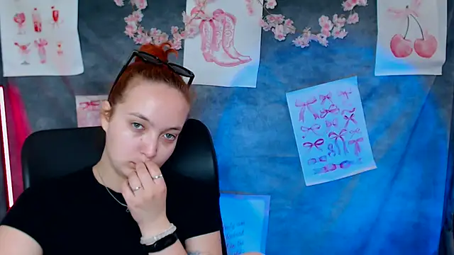 MissAriaa online show from 06-20-26, 12:19