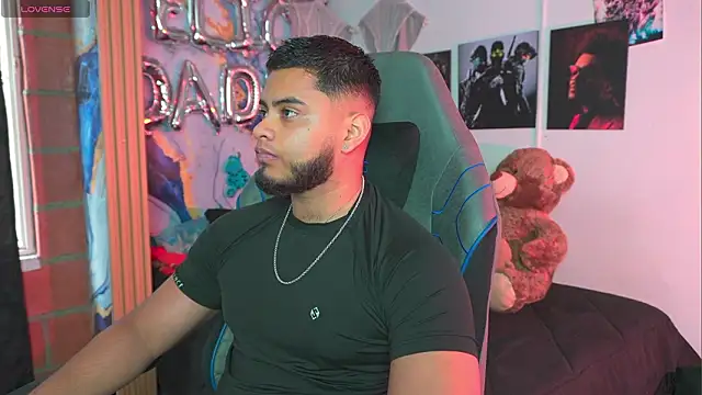 Tiler wolker online show from 03-24-26, 08:58