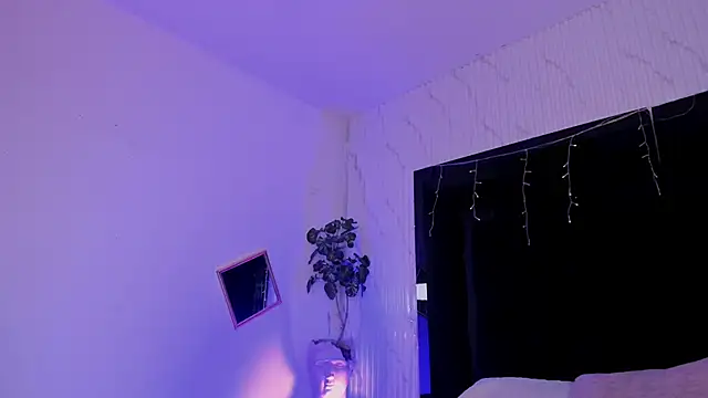 JanneBlossom  online show from 03-31-26, 09:04