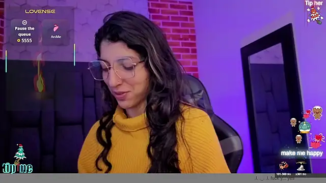 ghostwomaan online show from 12-19-25, 12:23