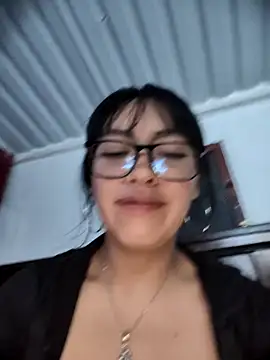 mangodizzy online show from 11-16-25, 07:25