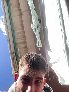 Snapshot of Dondeloquieras4 chatting on 02-06-26, 12:30 Dondeloquieras4 online show from 02-06-26, 12:30