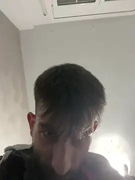 Snapshot of Dondeloquieras4 chatting on 02-22-26, 03:18 Dondeloquieras4 online show from 02-22-26, 03:18