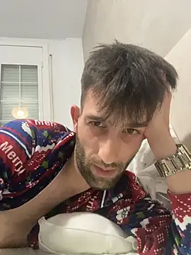 Snapshot of Dondeloquieras4 chatting on 02-24-26, 12:52 Dondeloquieras4 online show from 02-24-26, 12:52