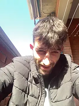 Snapshot of Dondeloquieras4 chatting on 02-26-26, 10:03 Dondeloquieras4 online show from 02-26-26, 10:03