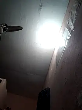 CUTE-GIRL-1 online show from 11-28-25, 12:30