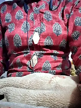 Hot-Rubyy online show from 12-04-25, 10:02