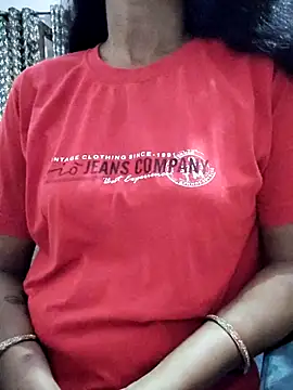 Hot-Rubyy online show from 07-23-26, 05:11