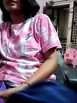 Hot-Rubyy online show from 07-24-26, 04:49