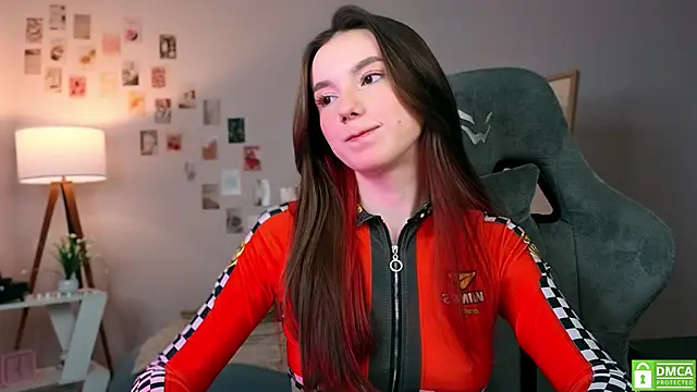 Snapshot of yourfrenchteacher chatting on 10-27-25, 04:16 yourfrenchteacher online show from 10-27-25, 04:16