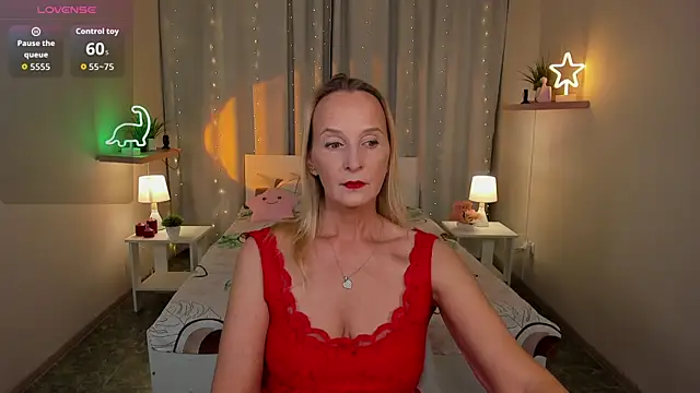 Snapshot of ScarlettPalmer chatting on 10-31-25, 10:16 ScarlettPalmer online show from 10-31-25, 10:16