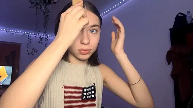 LilithFlamey online show from 12-21-25, 09:05