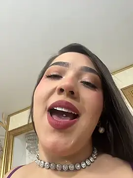 Hannahpradaa  online show from 11-25-25, 12:05