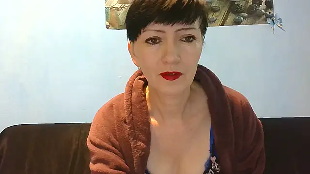 Snapshot of IffetLove42 chatting on 06-20-26, 07:11 IffetLove42 online show from 06-20-26, 07:11