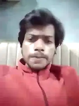 Snapshot of Luckysucks chatting on 11-14-25, 06:12 Luckysucks online show from 11-14-25, 06:12