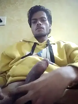 Snapshot of Luckysucks chatting on 11-30-25, 12:31 Luckysucks online show from 11-30-25, 12:31