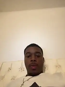 Snapshot of negrinho5 chatting on 10-26-25, 10:25 negrinho5 online show from 10-26-25, 10:25