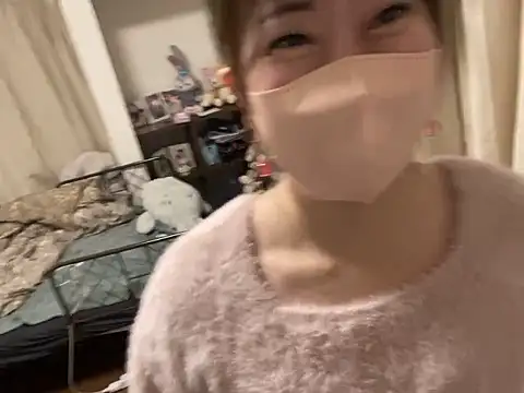 Snapshot of hitomi_desu chatting on 02-01-26, 08:07 hitomi desu online show from 02-01-26, 08:07