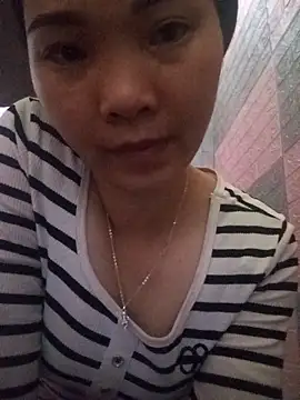 Snapshot of Lovebaby-love chatting on 12-03-25, 03:03 Lovebaby-love online show from 12-03-25, 03:03