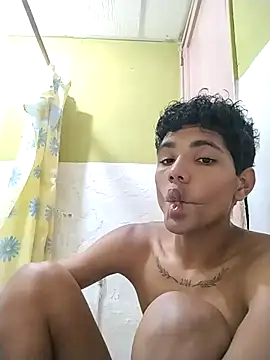 Snapshot of Alex_Sweeting chatting on 02-18-26, 07:37 Alex Sweeting online show from 02-18-26, 07:37