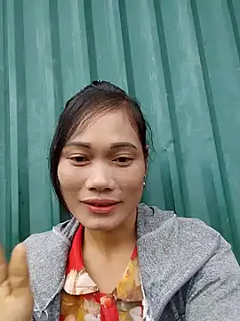 Snapshot of doggy-00 chatting on 11-01-25, 01:07 doggy-00 online show from 11-01-25, 01:07