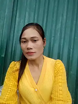 Snapshot of doggy-00 chatting on 11-04-25, 01:16 doggy-00 online show from 11-04-25, 01:16