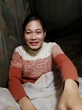 Snapshot of doggy-00 chatting on 11-14-25, 07:01 doggy-00 online show from 11-14-25, 07:01