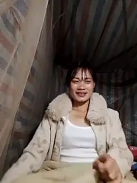 Snapshot of doggy-00 chatting on 01-14-26, 01:50 doggy-00 online show from 01-14-26, 01:50