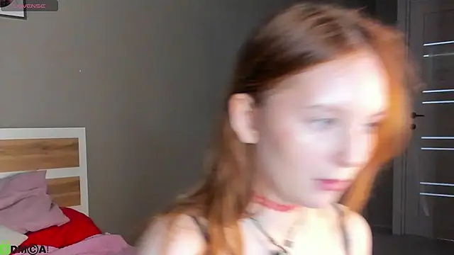Snapshot of AngelWisee chatting on 05-26-26, 03:02 AngelWisee online show from 05-26-26, 03:02