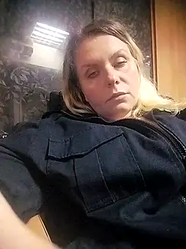 Snapshot of Lana-murr chatting on 11-05-25, 05:02 Lana-murr online show from 11-05-25, 05:02