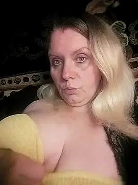 Snapshot of Lana-murr chatting on 12-05-25, 06:15 Lana-murr online show from 12-05-25, 06:15