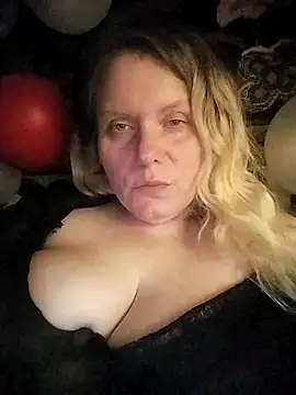 Lana-murr online show from 02-19-26, 08:16