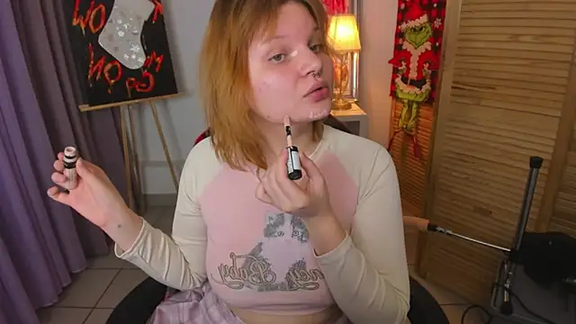 babyyullii online show from 12-14-25, 08:30