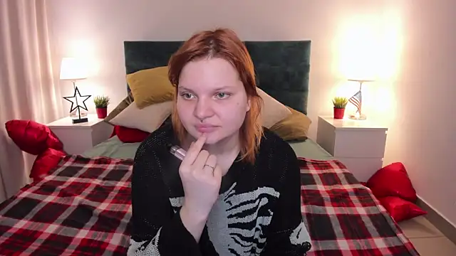 babyyullii online show from 02-25-26, 06:12