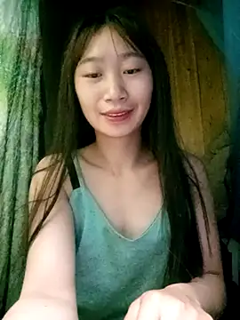 Snapshot of Linh_sexy98 chatting on 04-21-26, 10:34 Linh sexy98 online show from 04-21-26, 10:34